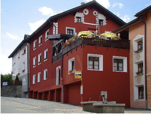 Hotel Crusch Alba Scuol Exteriér fotografie