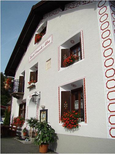 Hotel Crusch Alba Scuol Exteriér fotografie