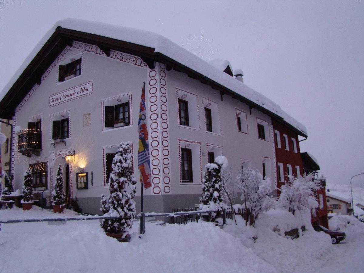 Hotel Crusch Alba Scuol Exteriér fotografie